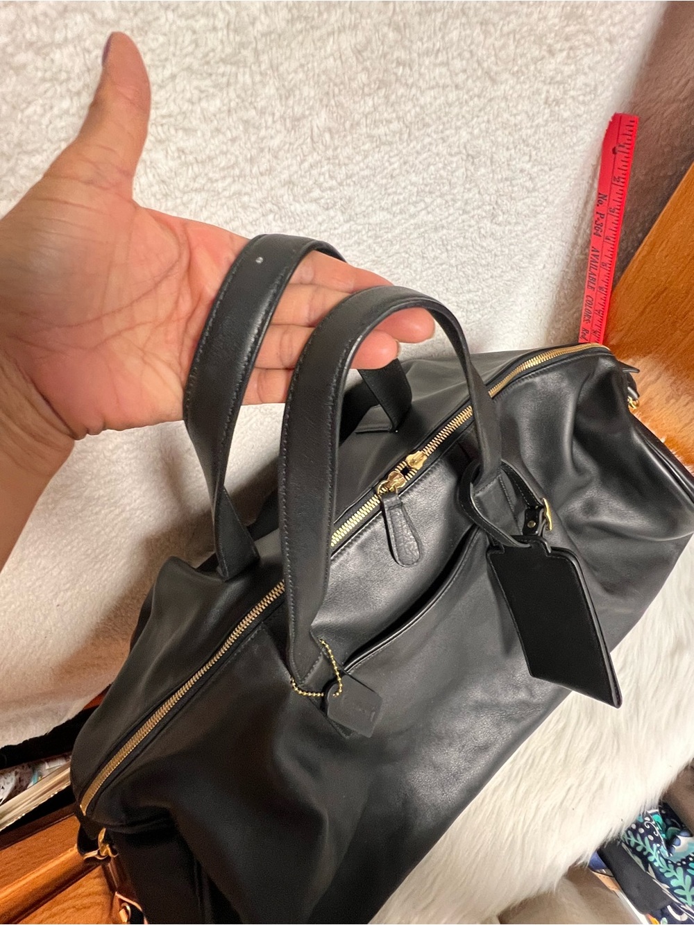 Vintage Coach Black Leather Duffel Bag for Men - Picture 13 of 14